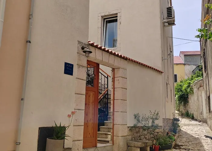 Ani Apartman *